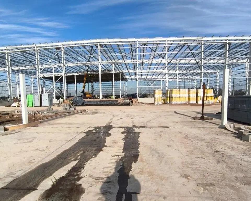 Depósito de 7.000 m2 en Alquiler en Parque Industrial Ruta 6 5
