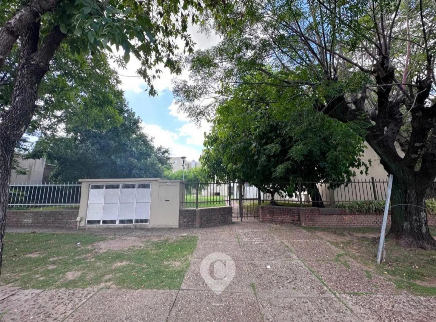 Departamento en Venta de 2 ambientes. Complejo con parque verde propio - Centro Campana 4