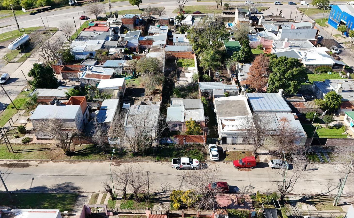 Foto de Terreno en Venta de 433 m2. Con potencial. Todos los servicios. Centro Campana, imagen 4