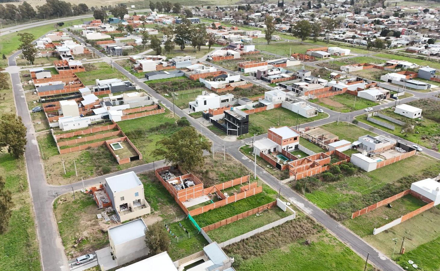 Foto de Lote Nro 421 en Venta. Con posesión y escritura inmediata. Barrio, imagen 4