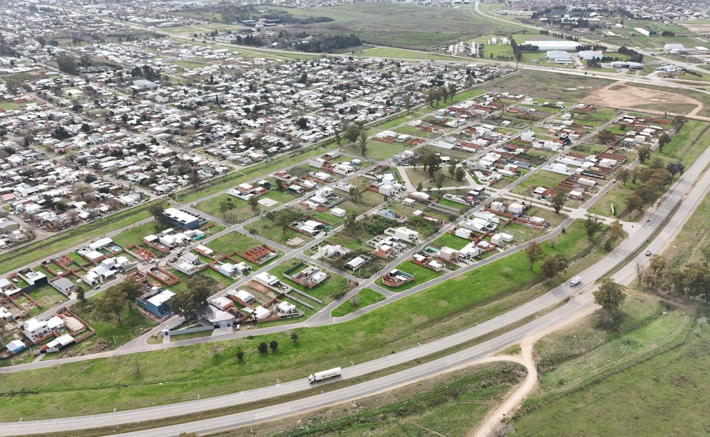 Foto de Lote Nro 310 en Venta. Con posesión y escritura inmediata. Barrio, imagen 2