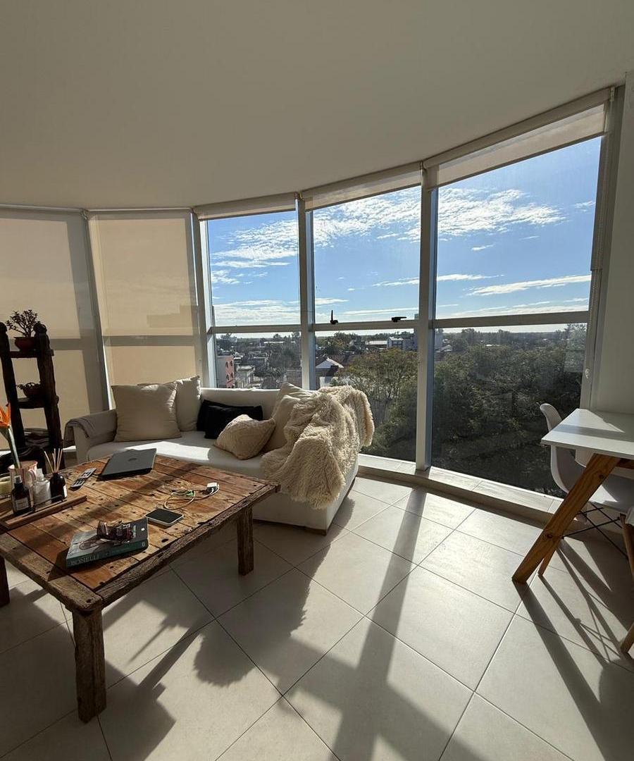 Foto de Departamento en Venta de 2 ambientes. Con cochera. Pleno Centro Campana, imagen 2