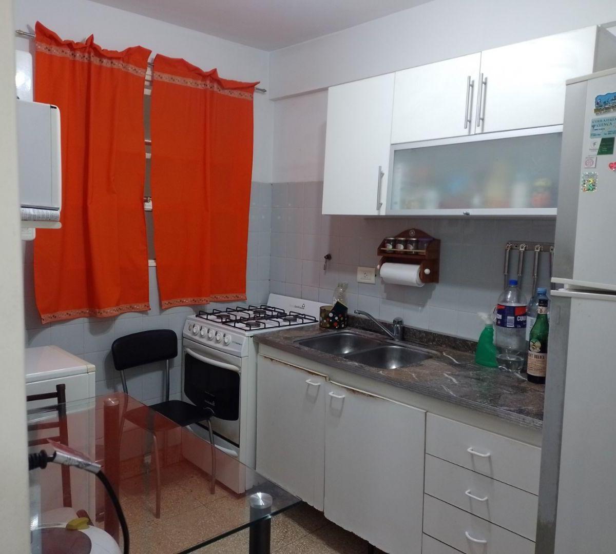 Venta Dpto. 2 Amb en Monte Castro 2