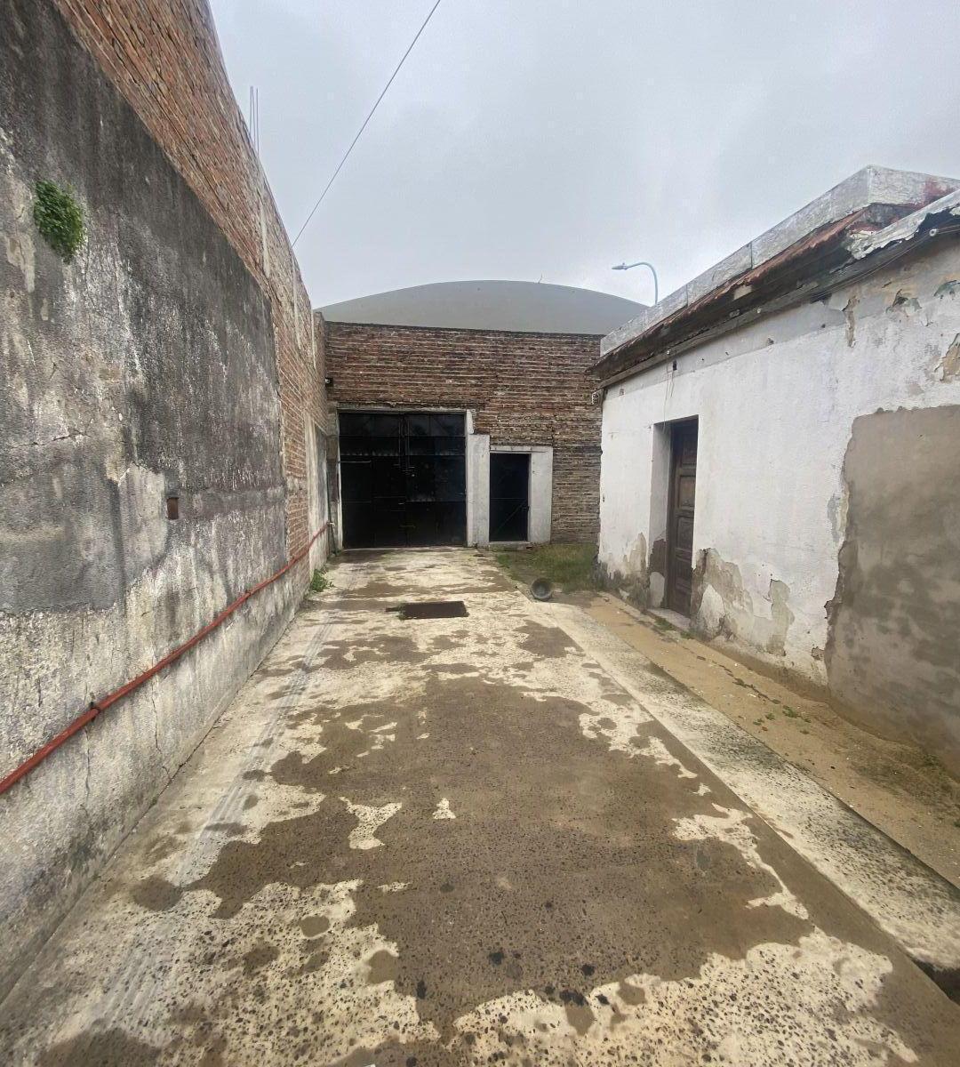 Galpón. | m. Moreno Al 3800 3