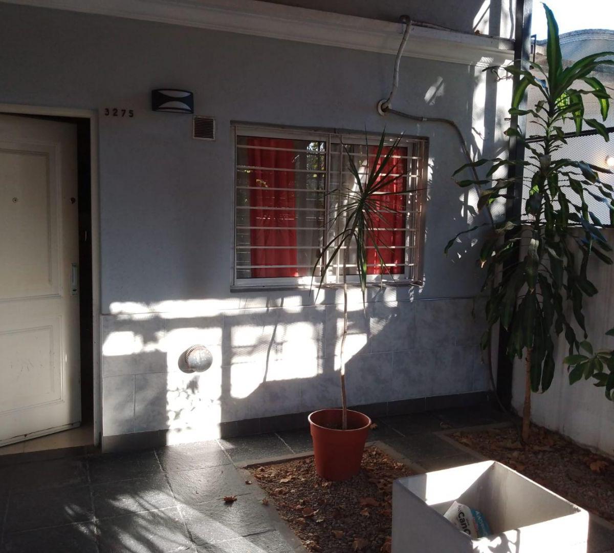 PH EN VENTA 2 AMBIENTES en Caseros