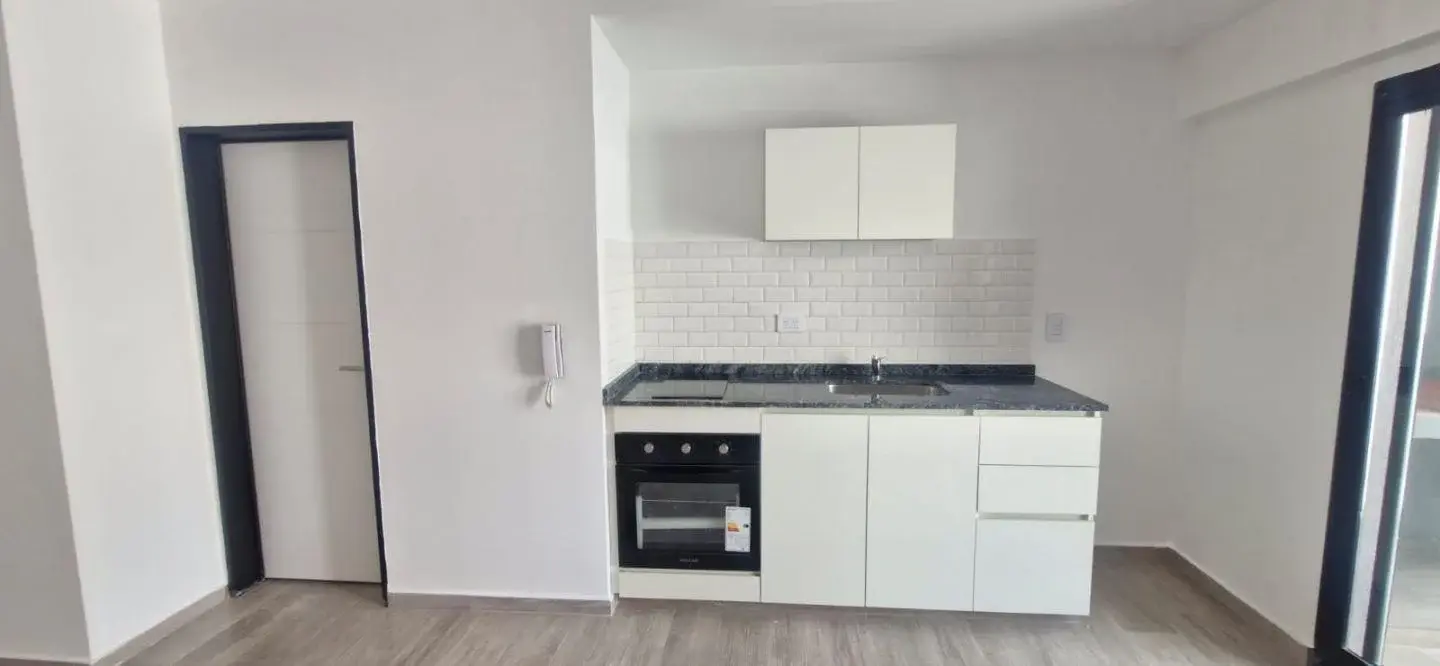 Departamento monoambiente. | Sarmiento al 2600 2