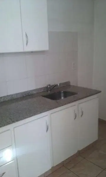Depto monoambiente en Caseros zona Centro. Apto Profesional 3