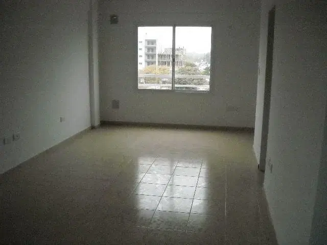 DEPARTAMENTO 2 AMB,  CASEROS CENTRO 4