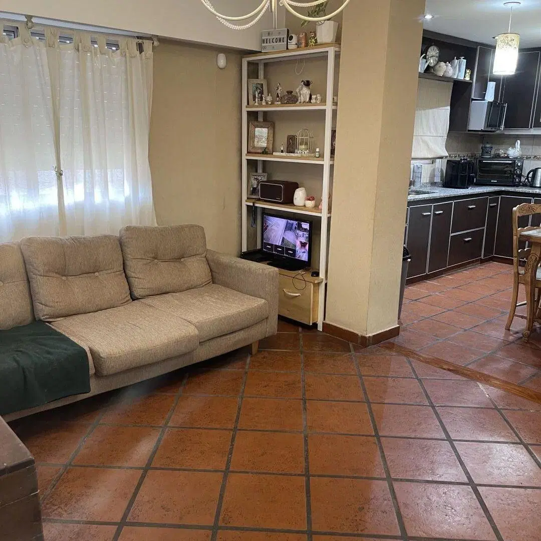 Casa 3 ambientes. | SARMIENTO al 4000 2