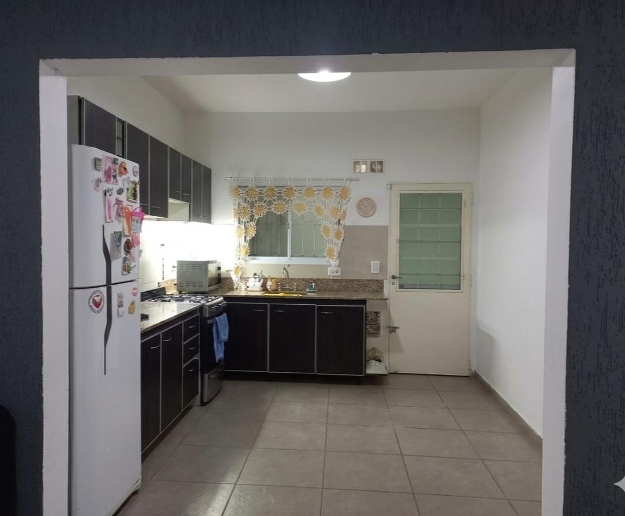PH 3 AMBIENTES FRENTE. GARAGE. PATIO. CASEROS