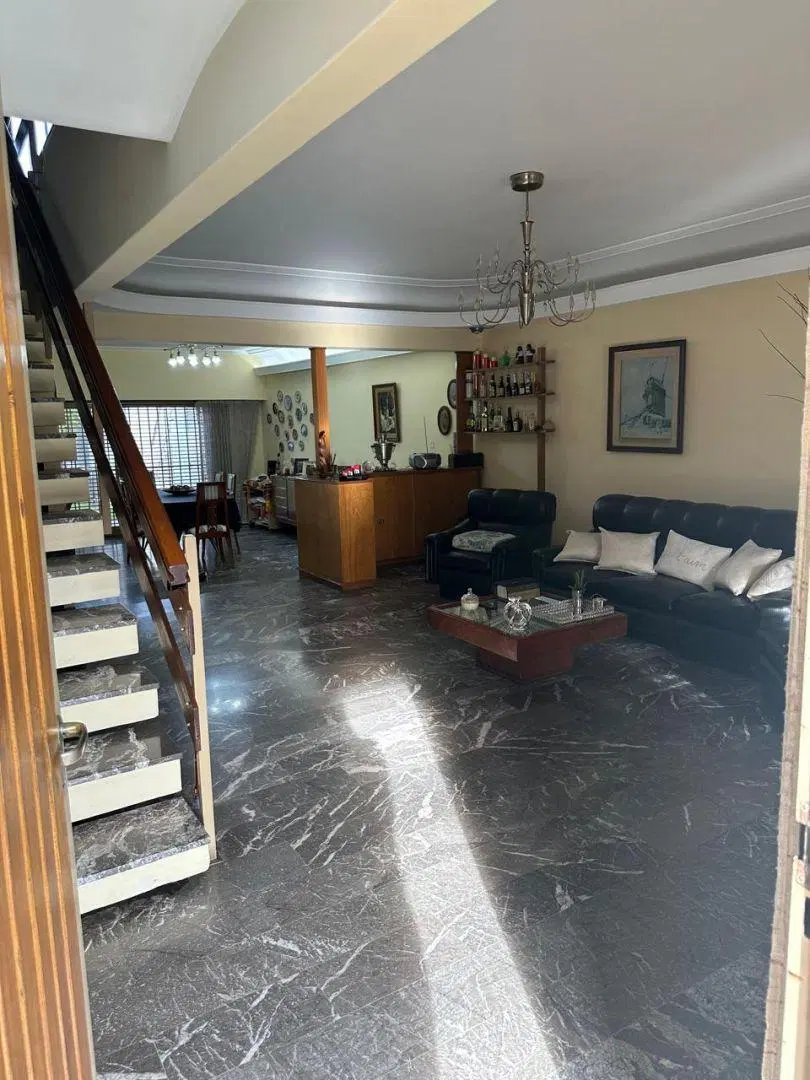 CHALET 4 AMB CON DEPENDENCIA, 2 COCHERAS, QUINCHO, CASEROS 1