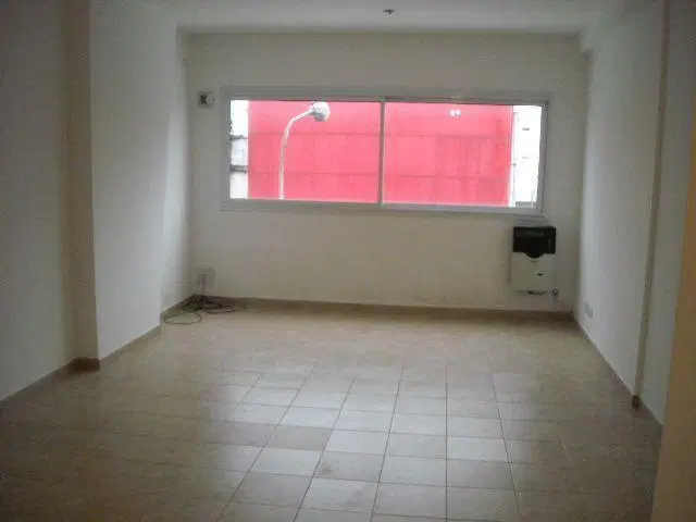 Departamento MONOAMB. al FRENTE.APTO PROFESIONAL. CASEROS CENTRO. 8