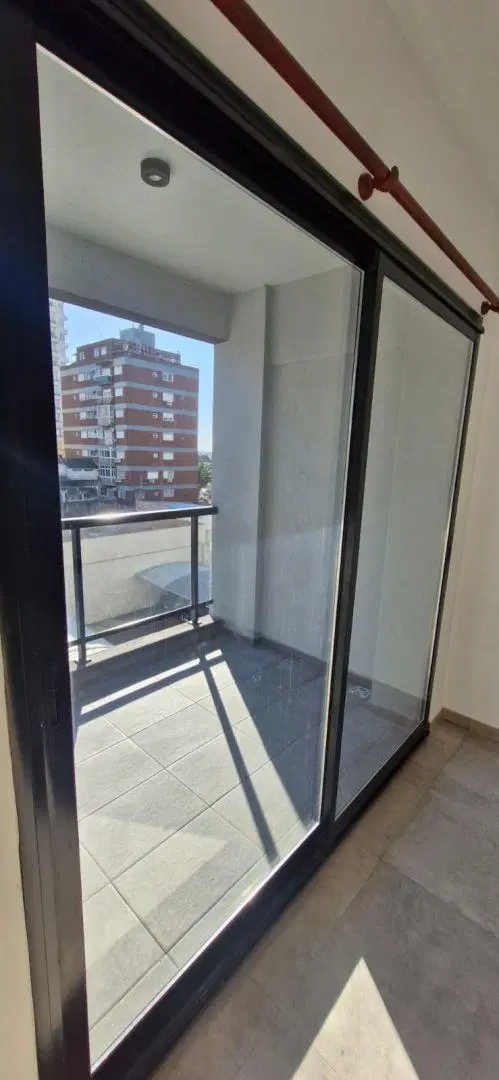 Departamento A ESTRENAR 2 AMBIENTES en Caseros centro 8