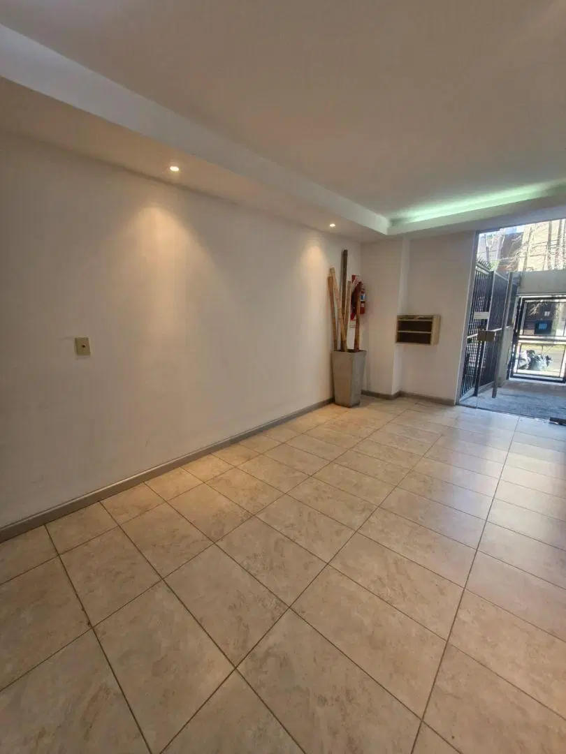 Departamento monoambiente. | Rauch al 2000 2
