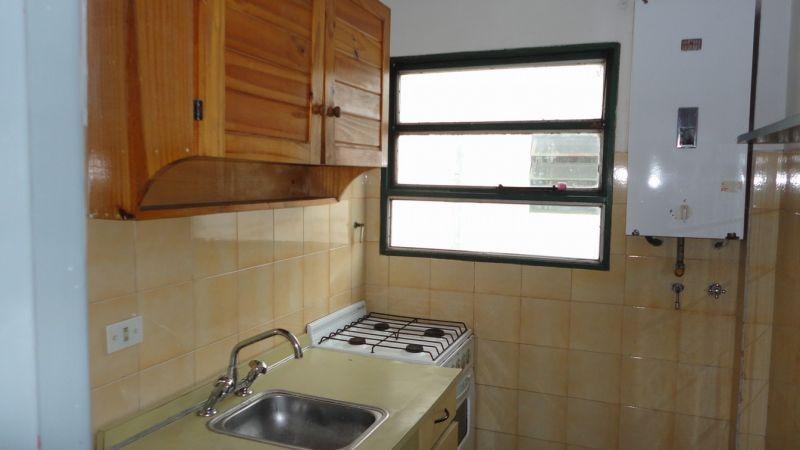 Foto de DEPARTAMENTO 1 AMB.COCINA SEPARADA. CASEROS, imagen 3
