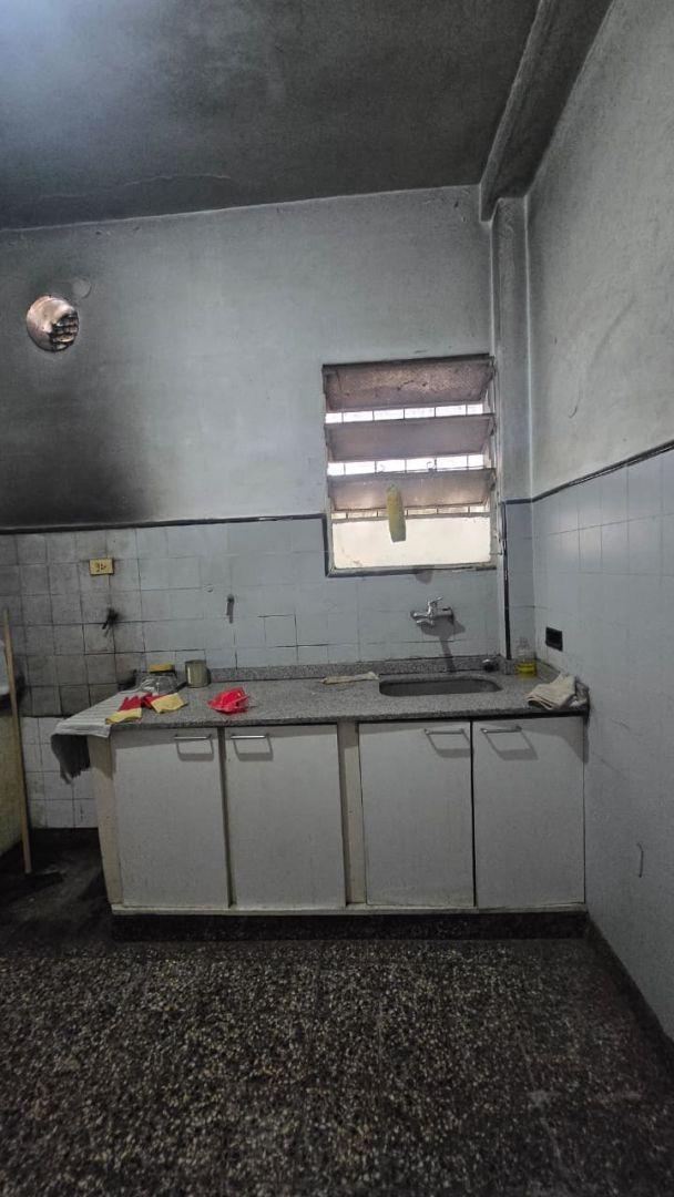 Foto de PH tipo CASA AL FRENTE 3 AMB, PATIO, TERRAZA, SIN EXPENSAS, CASEROS, imagen 5