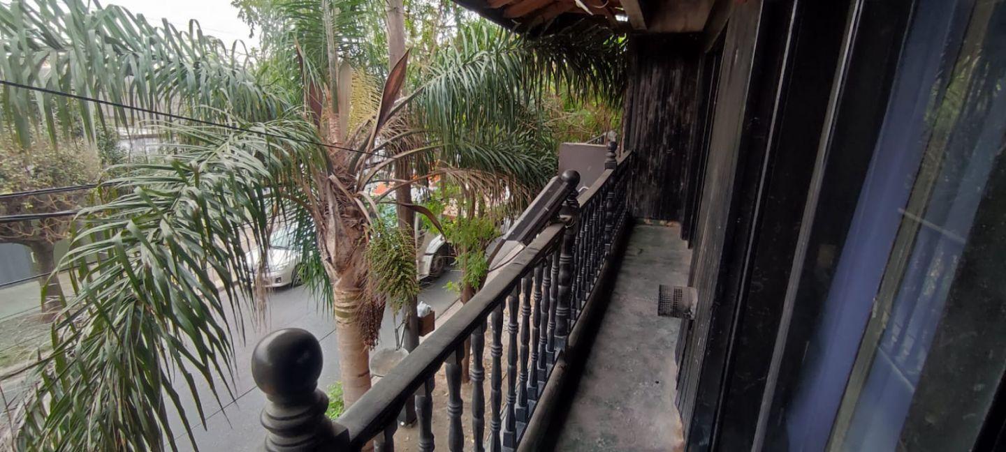 Foto de Venta de Casa Multifamiliar de 5 Ambientes en Caseros, imagen 4