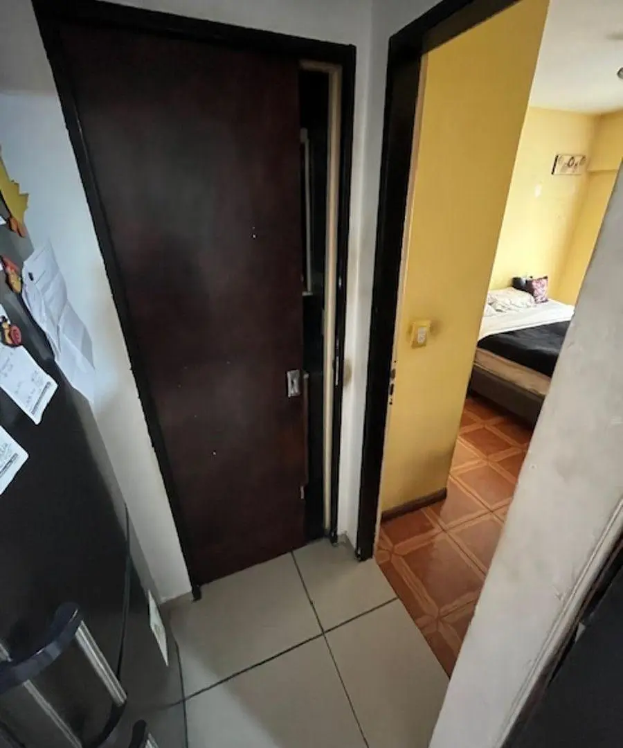 DEPARTAMENTO 2 AMBIENTES CON DOBLE BALCON EN 2DO PISO - SANTOS LUGARES 5