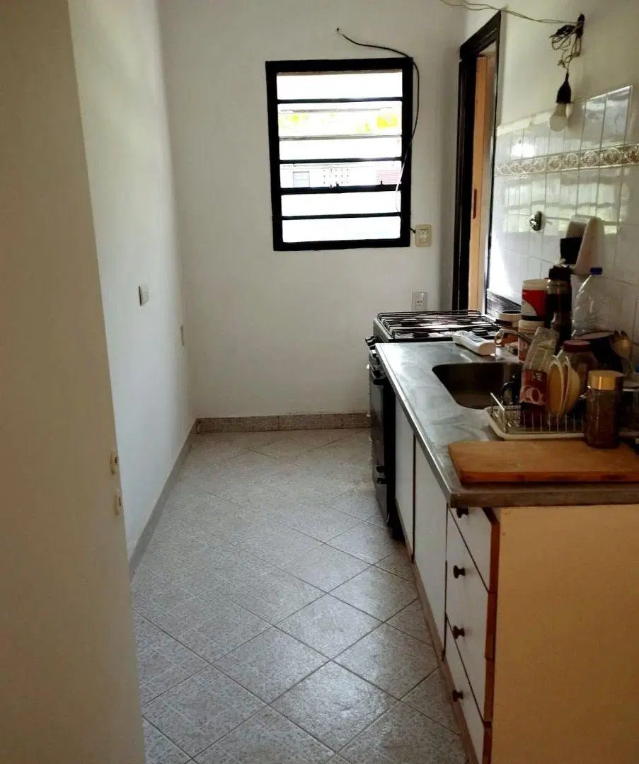 DEPARTAMENTO 4 AMBIENTES EN COMPLEJO CON JARDIN Y ESTACIONAMIENTO EN COMUN - SAN MARTIN 5