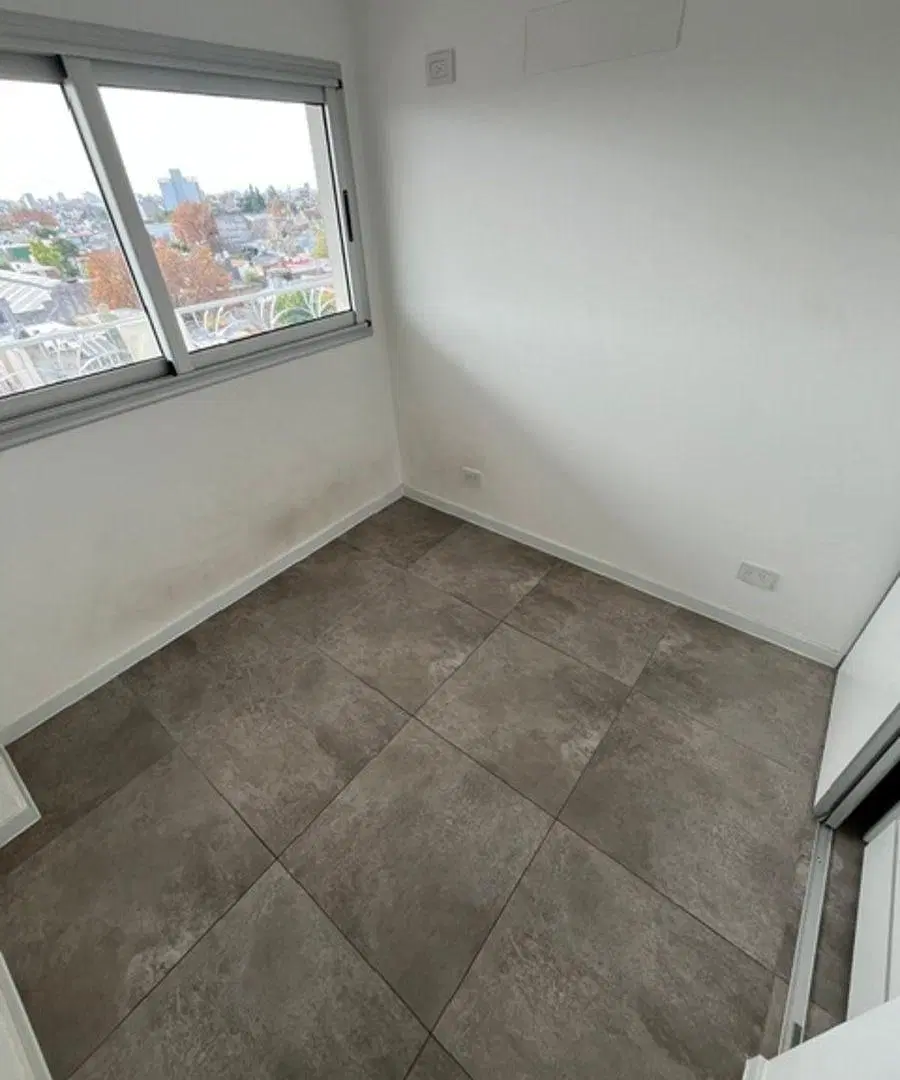 DEPARTAMENTO 3 AMBIENTES - 6TO PISO CON AMENITIES EN ULTIMO PISO - SANTOS LUGARES 3