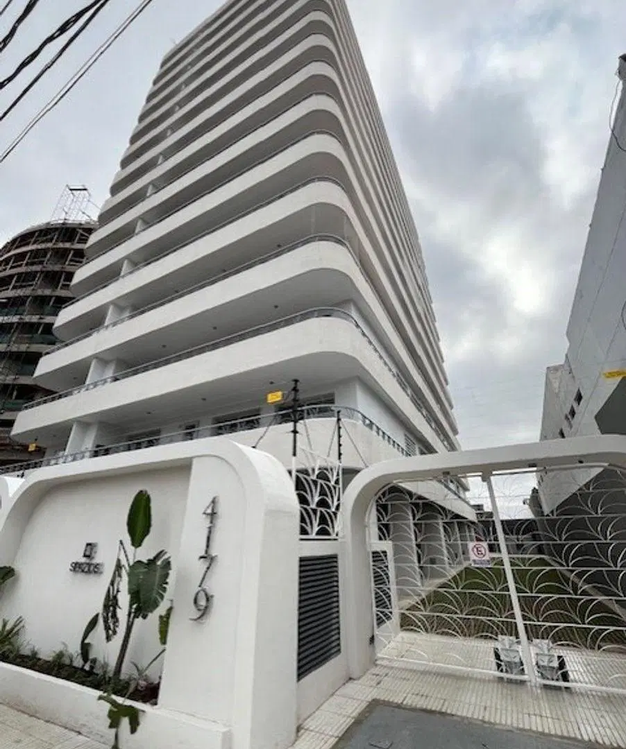 DEPARTAMENTO 3 AMBIENTES - 6TO PISO CON AMENITIES EN ULTIMO PISO - SANTOS LUGARES 4