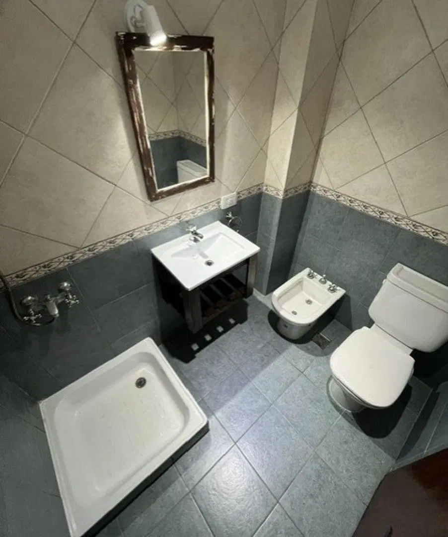 DEPARTAMENTO MONOAMBIENTE EN PRIMER PISO - SAENZ PEÑA 4