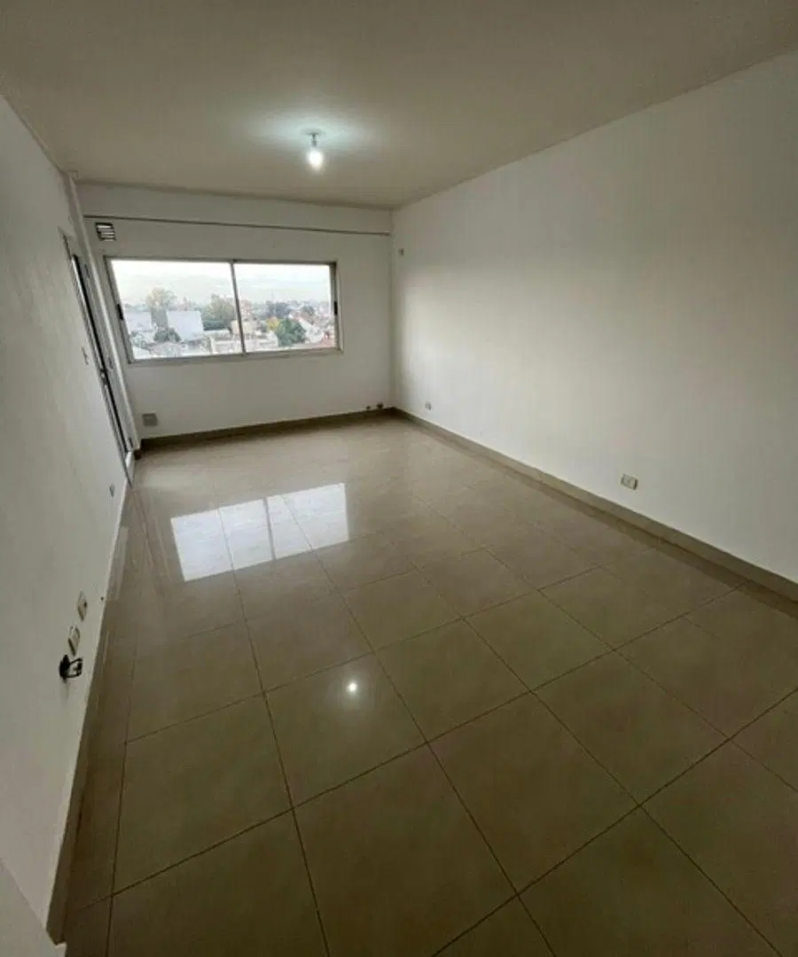DEPARTAMENTO DOS AMBIENTES CON BALCON - SANTOS LUGARES 3