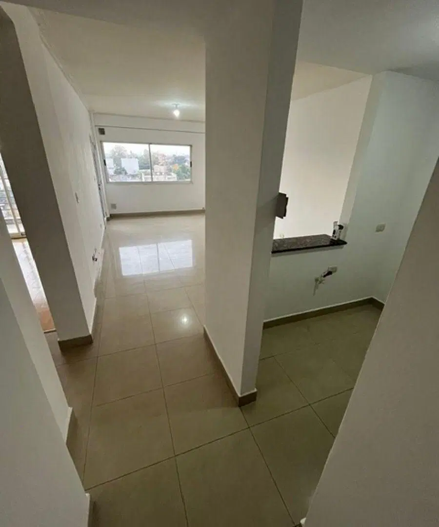 DEPARTAMENTO DOS AMBIENTES CON BALCON - SANTOS LUGARES 1