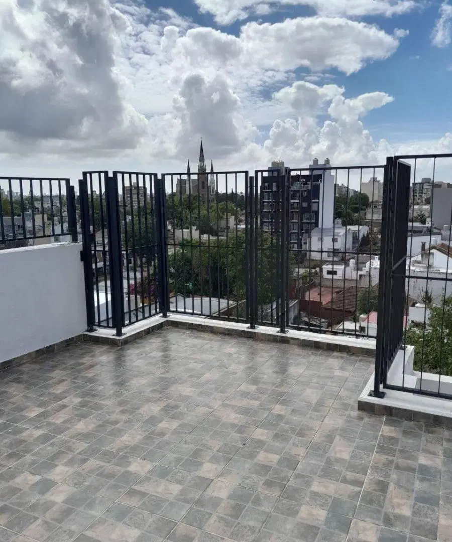 DEPARTAMENTO 2 AMBIENTES CON BALCON - SANTOS LUGARES 3