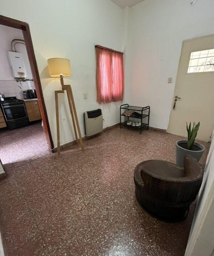 Foto de PH TIPO CASA DE 2 AMBIENTES CON PATIO Y TERRAZA - VILLA LYNCH, imagen 3
