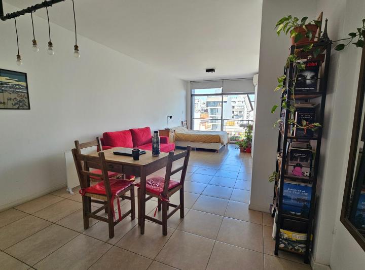 MONOAMBIENTE EN VENTA EN PISO ALTO CON BALCÓN en VILLA CRESPO