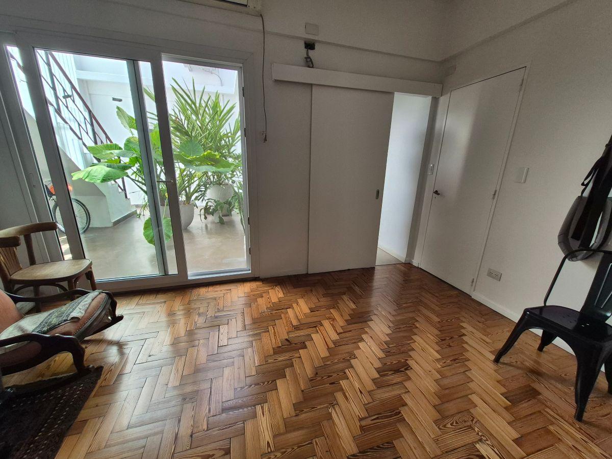 Exquisito PH 5 Ambientes Reciclado * Amplísimo y Soleado, Patio y Gran Terraza *Chacarita/Colegiales