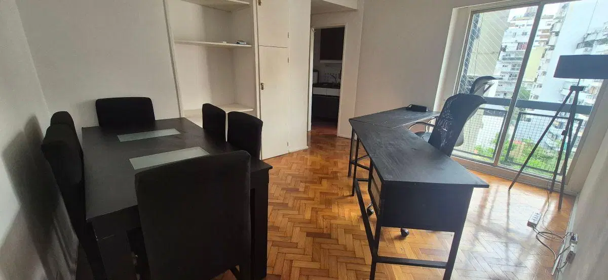 Venta 2 Ambientes Apto Crédito en Excelente Ubicación! Muy Luminoso y en Buen Estado en Las Cañitas 1