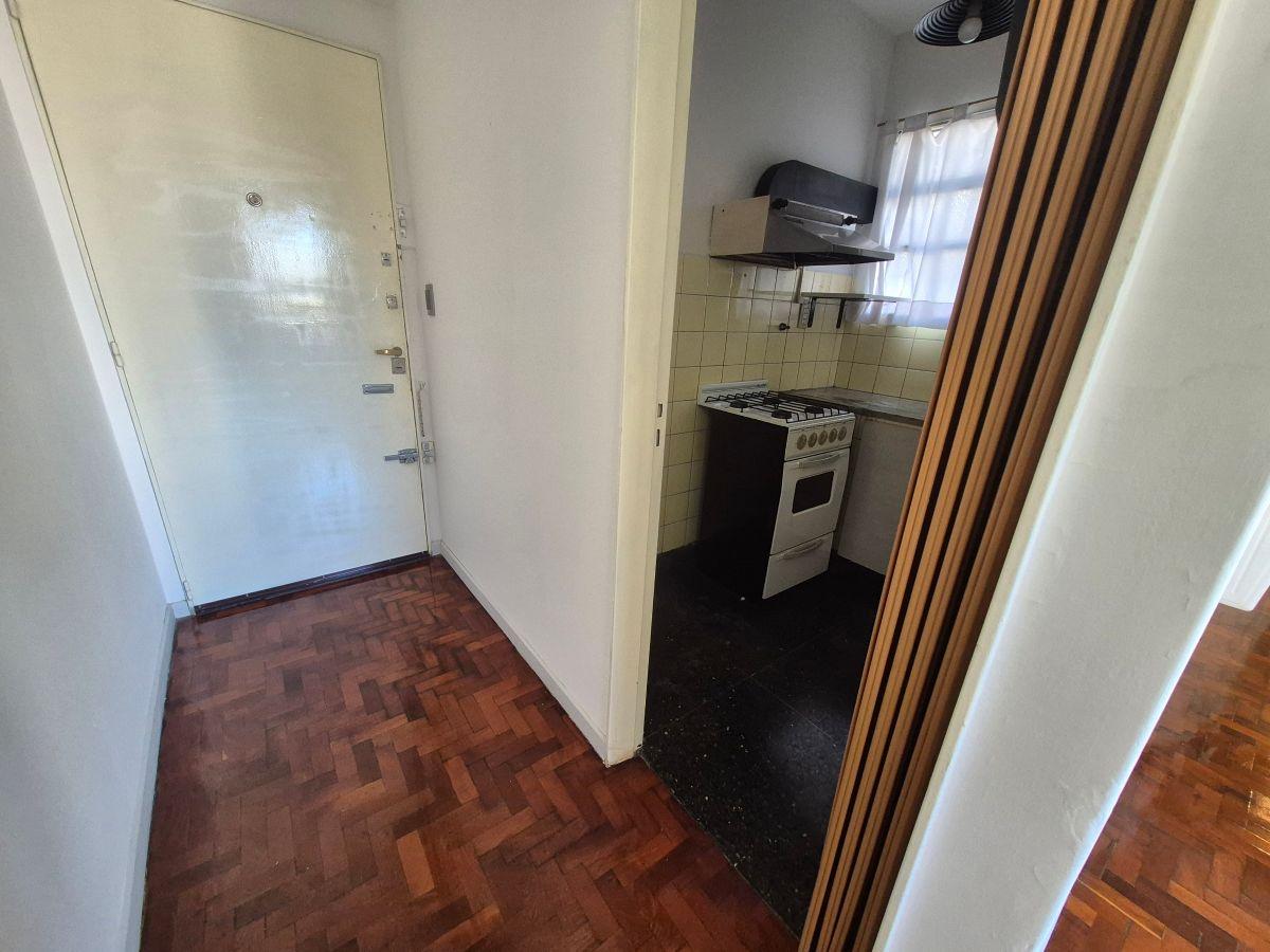 Foto de IMPECABLE 2 AMBIENTES EN VENTA EN SAN TELMO - CONTRAFRENTE SÚPER, imagen 5