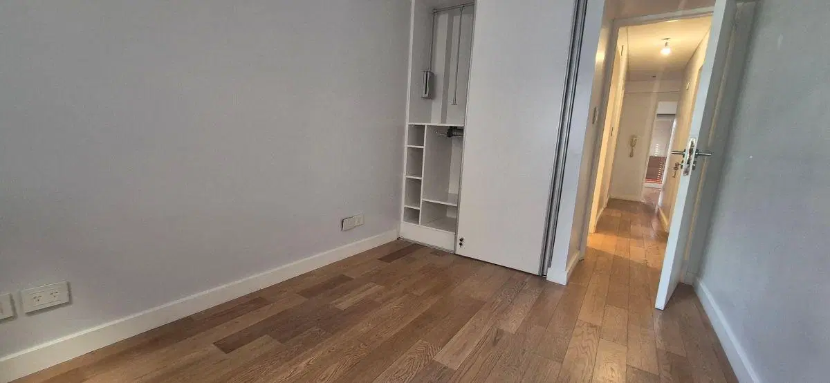 Impecable y Soleado Semipiso en Venta con Balcón a Pulmón de Manzana Gr Ubicación! Palermo Botánico 3