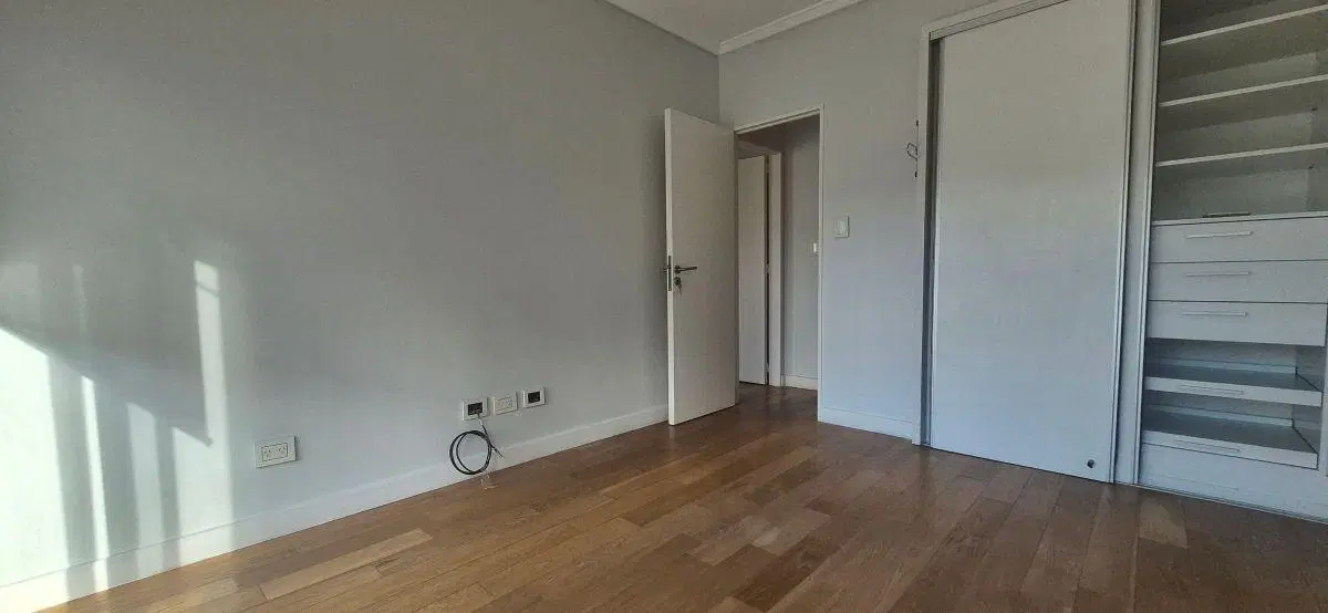 Impecable y Soleado Semipiso en Venta con Balcón a Pulmón de Manzana Gr Ubicación! Palermo Botánico 8