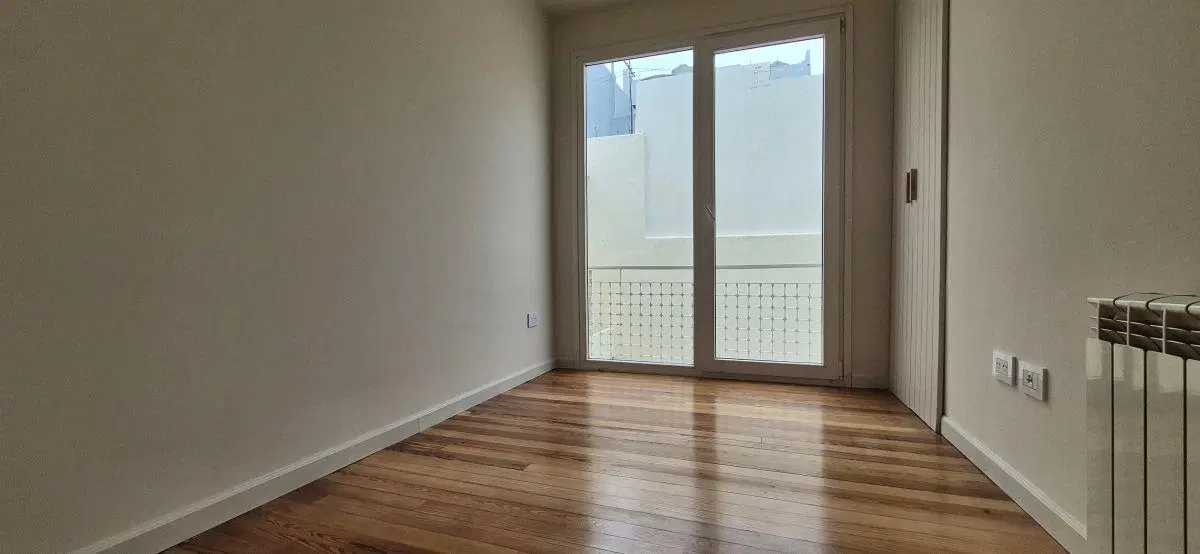 VENTA PH 4 AMBIENTES RECICLADO CON SÙPER CALIDAD A ESTRENAR! PATIO SOLEADO Y PARRILLA *PARQUE CHAS 8