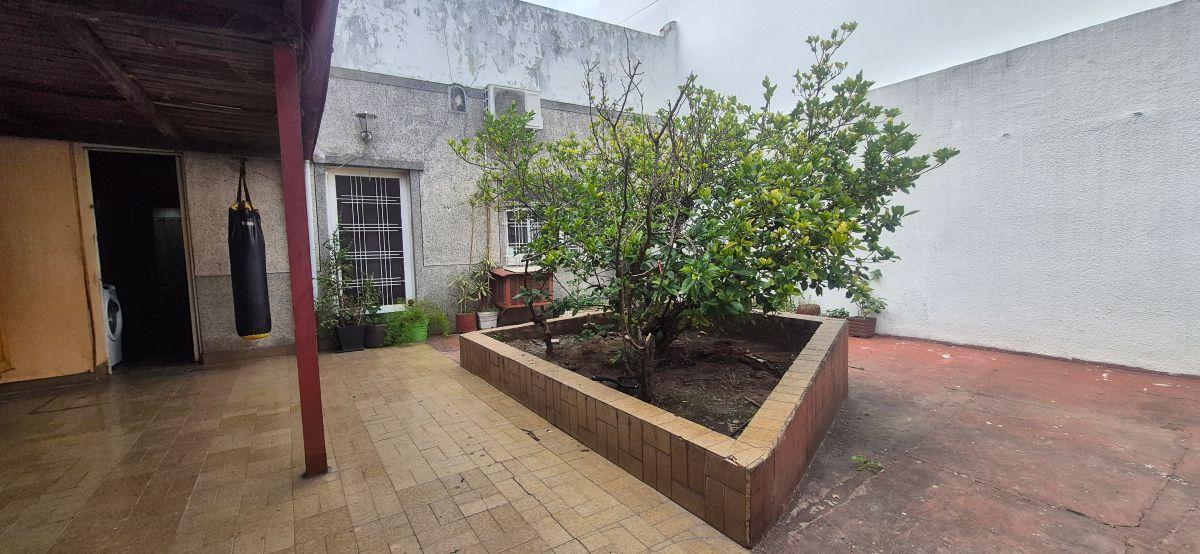 Foto de Casa lote propio en Pje Diego Rojas - Ideal proyecto de vivienda, imagen 1