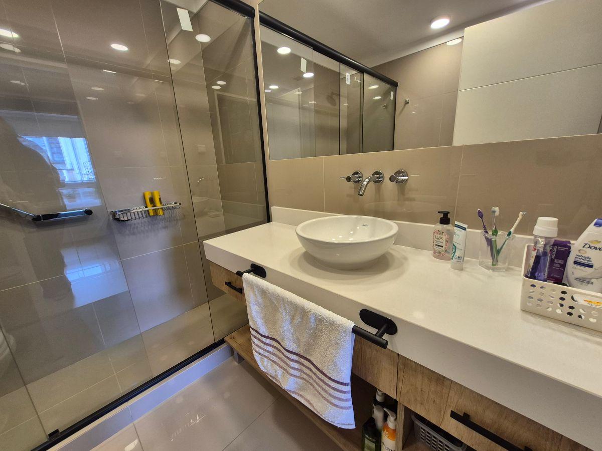 Foto de Impecable Semipiso 4 Ambientes en Venta en Villa Urquiza con Balcón y, imagen 3