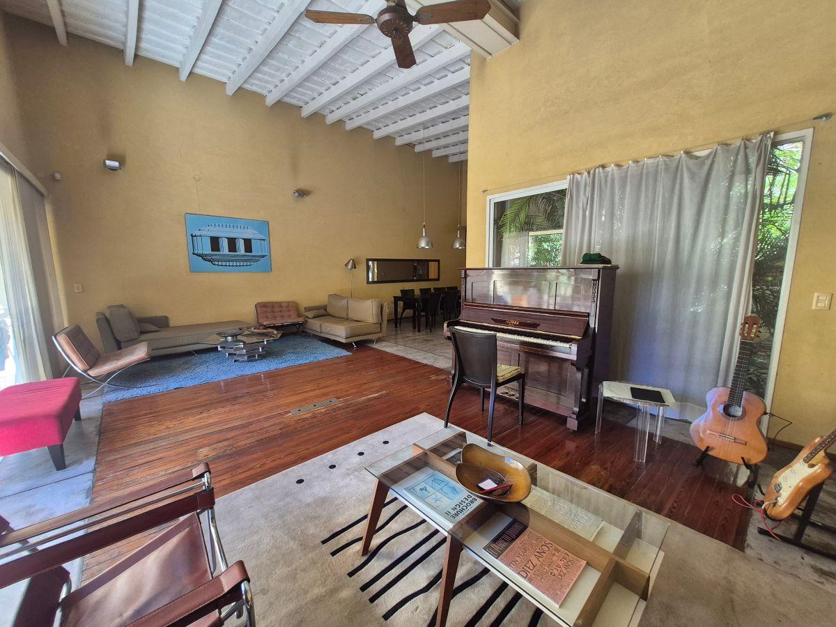 Foto de Increíble Casa en Increíble Ubicación! con Gran Jardín en Venta Palermo, imagen 2