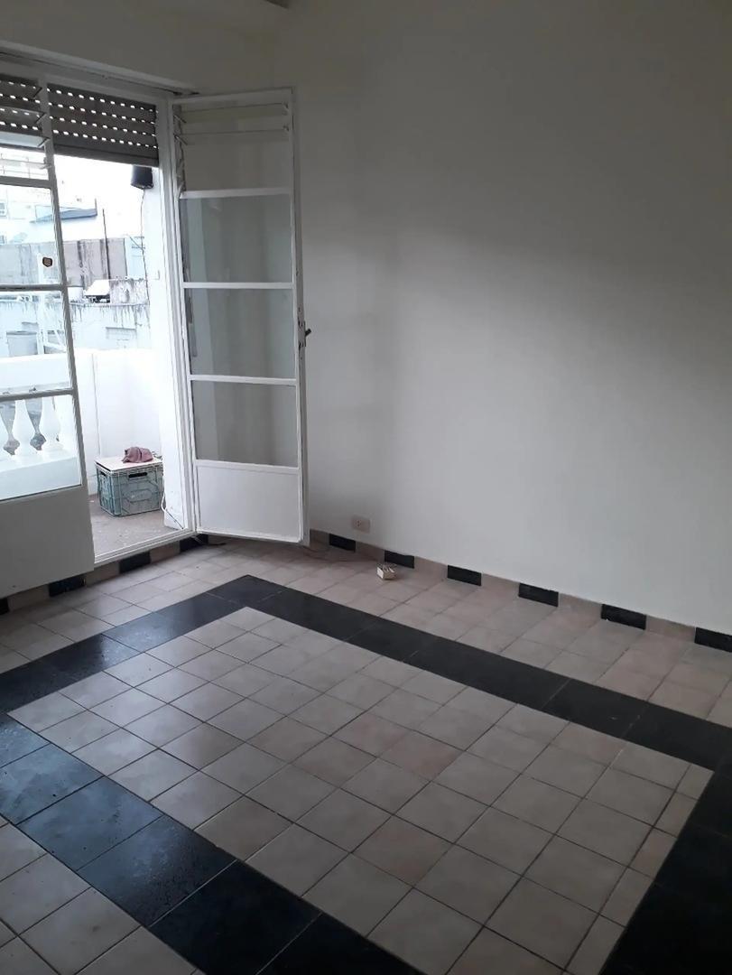 Foto de PLENO VILLA CRESPO 1 CUADRA SUBTE ESTACION MALABIA, imagen 4