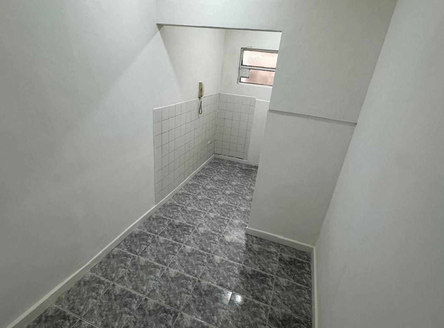 Foto de ALQUILER 2 AMBIENTES EN NUÑEZ proximo estacion subte linea D, imagen 4