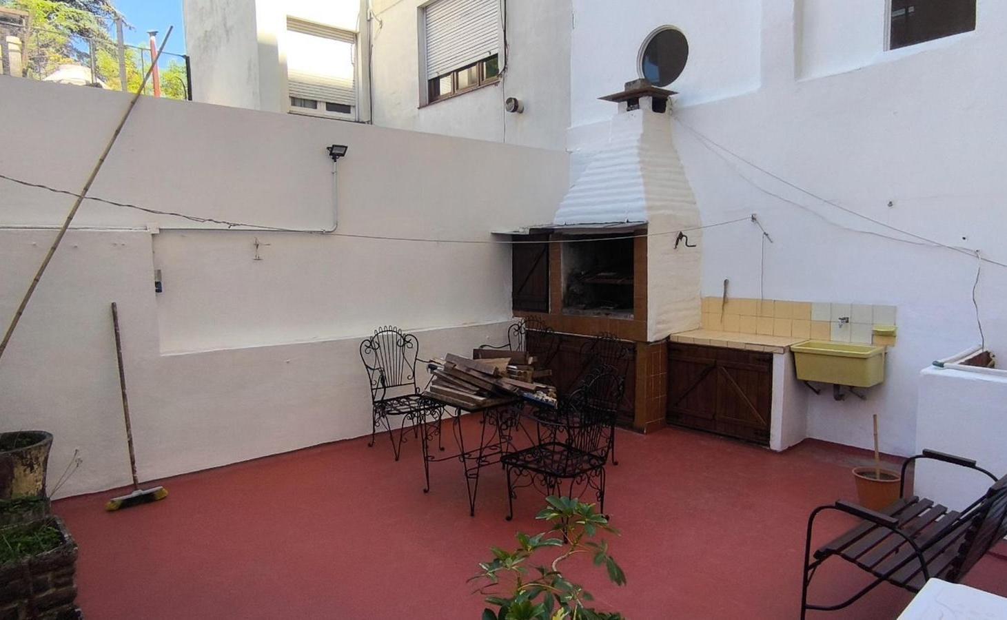 Foto de DEPARTAMENTO EN DOS NIVELES CON AMPLIA TERRAZA Y PARRILLA, imagen 5