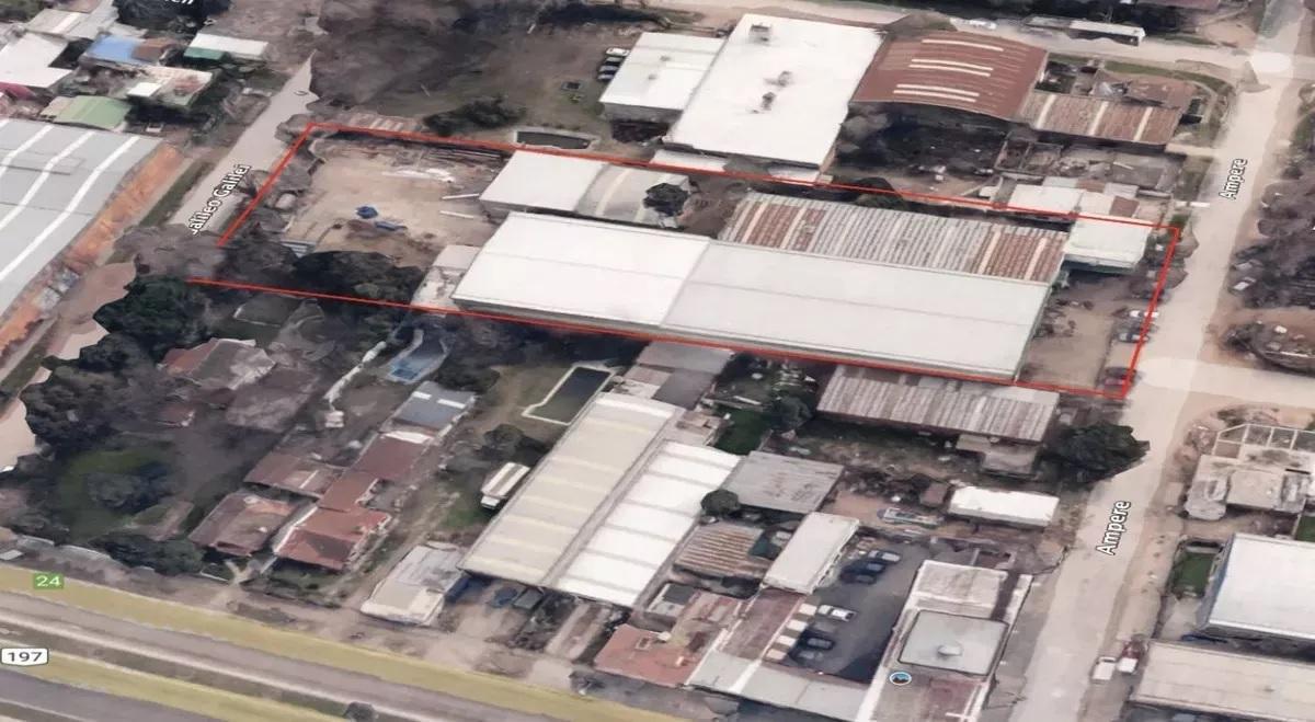 Planta Industrial Metalurgica - 2.700 M²/4.400 m² - Pablo Nogués 3