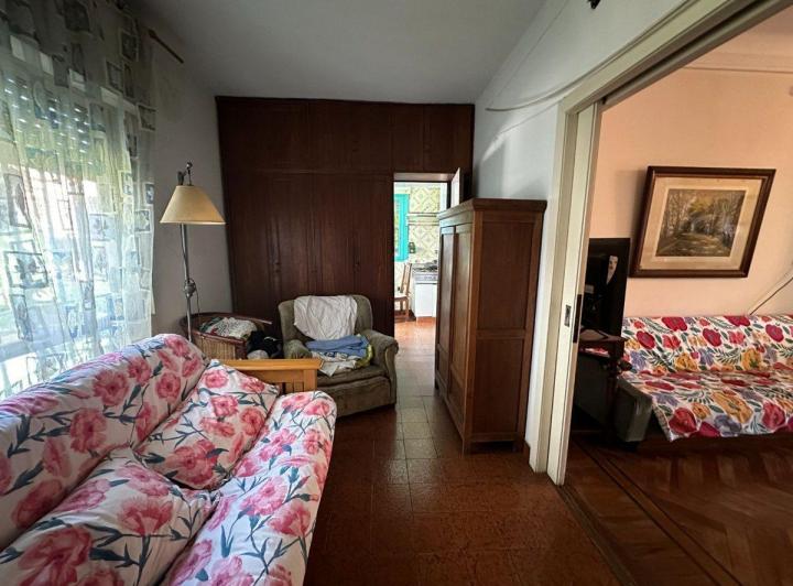 VENTA CASA 7 AMBIENTES  EN OLIVOS CON COCHERA 3