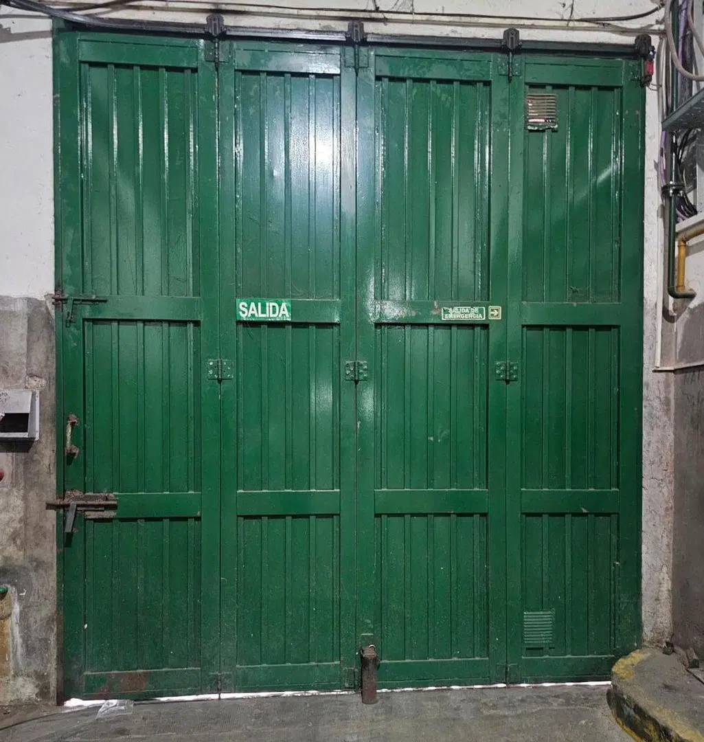 VENTA GALPON CON TERRENO PROPIO 2
