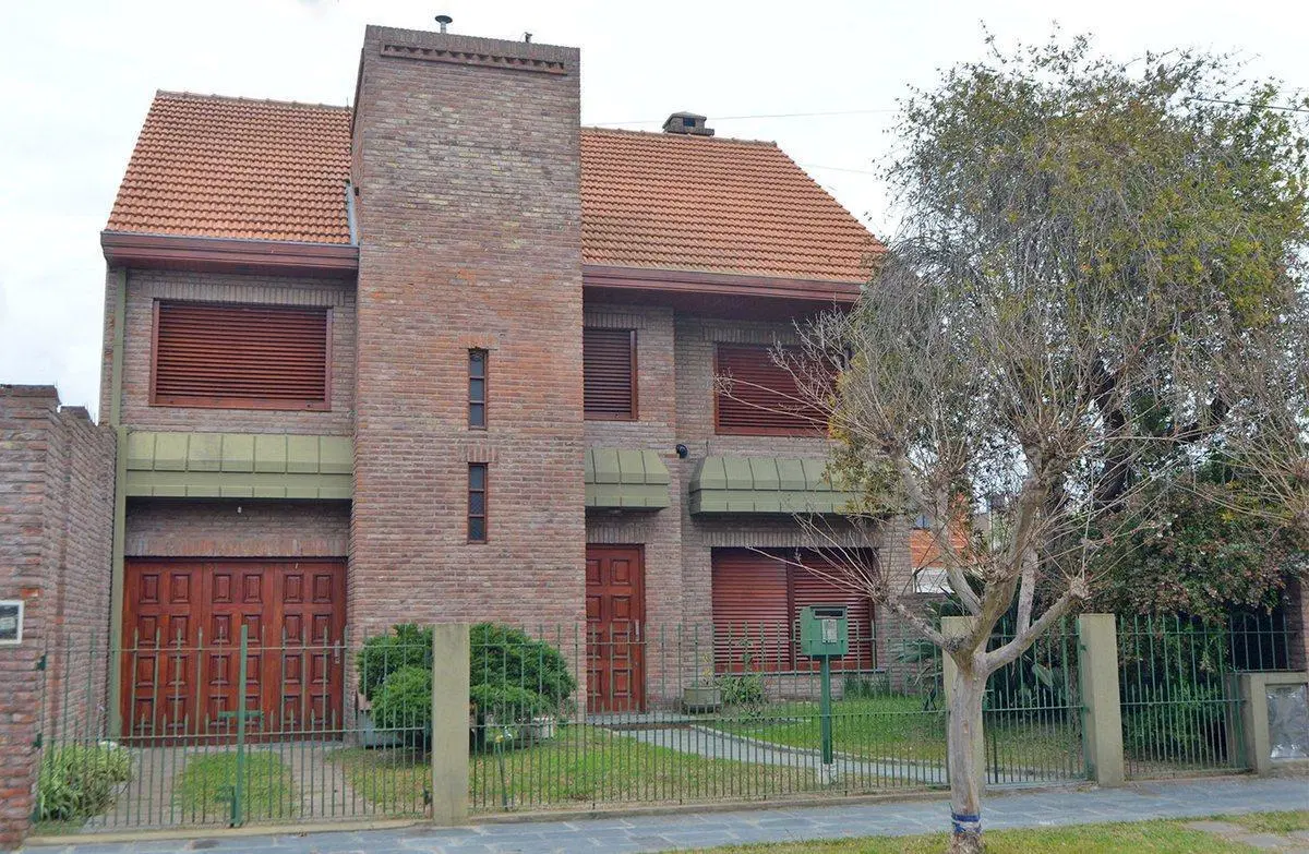 VENTA CASA EZPELETA APTO CREDITO QUINCHO PARRILLA 3