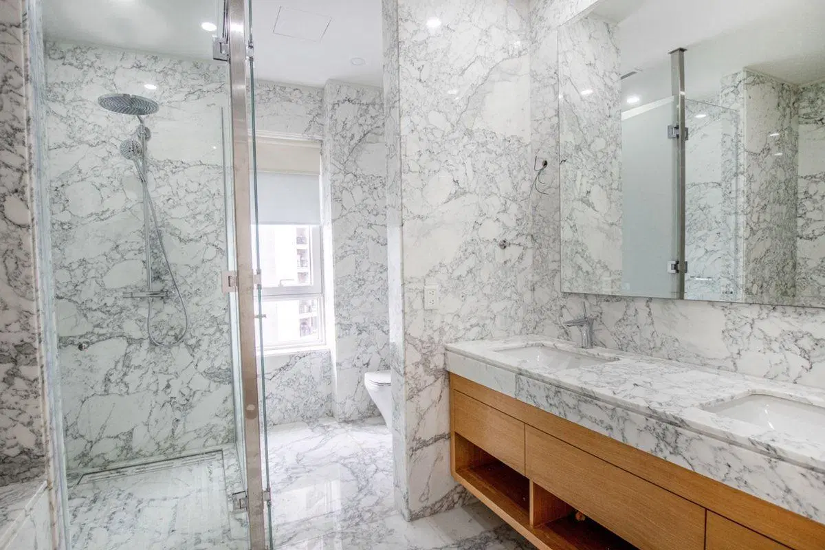 VENTA 3 AMB + Dep. C/ COCHERA en "ALVEAR TOWER" 5