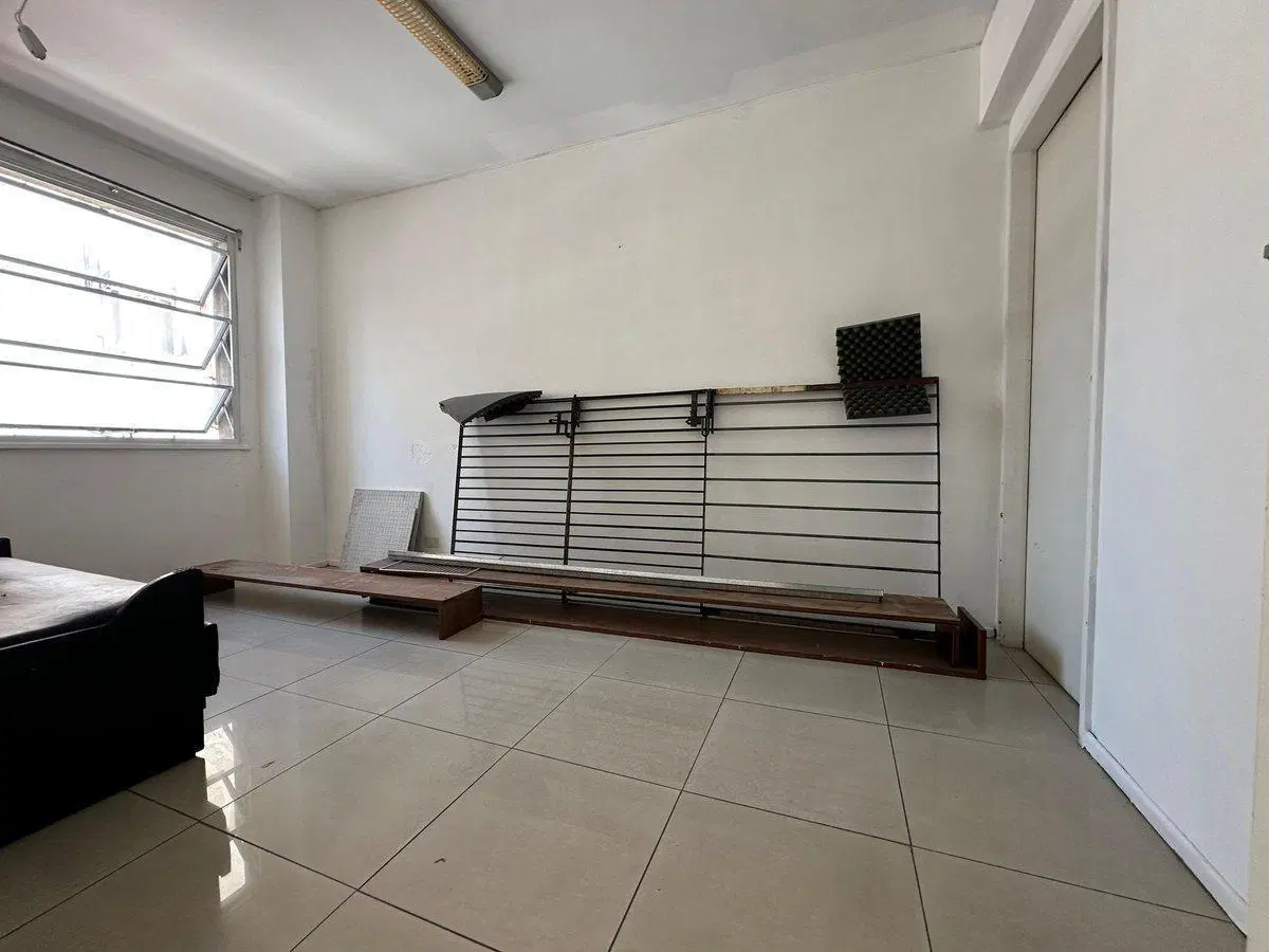 VENTA OFICINA MICROCENTRO 2