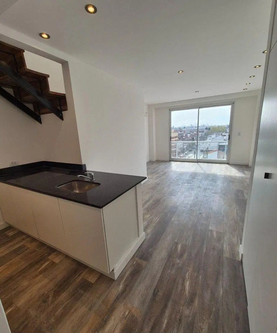 VENTA DUPLEX 2 AMB. C/BALCON TERRAZA VISTA ABIERTA 4